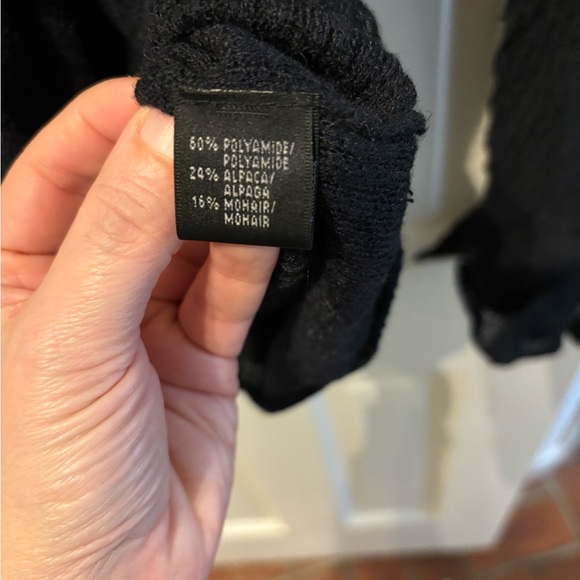 Lafayette 148 New York, black sweater with ruffle and sequin details - Picture 9 of 9